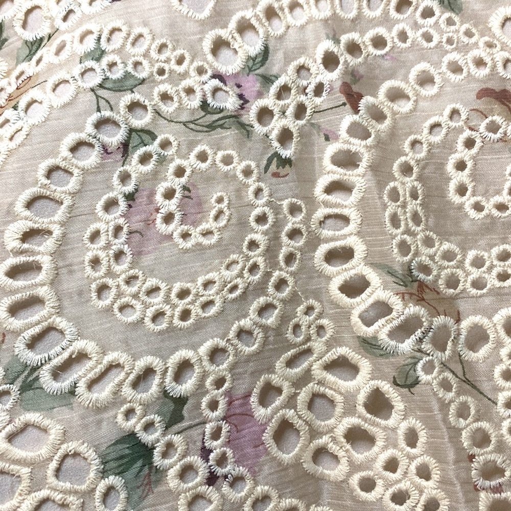 VERONICA BEARD Maryam Cream Multi Eyelet Chiffon Top Size 2 - Picture 6 of 9